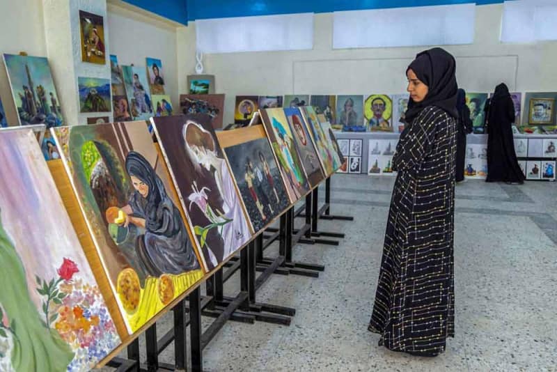 مبادرة نسوية تواجه أوجاع الحرب في اليمن بصنع المعرفة